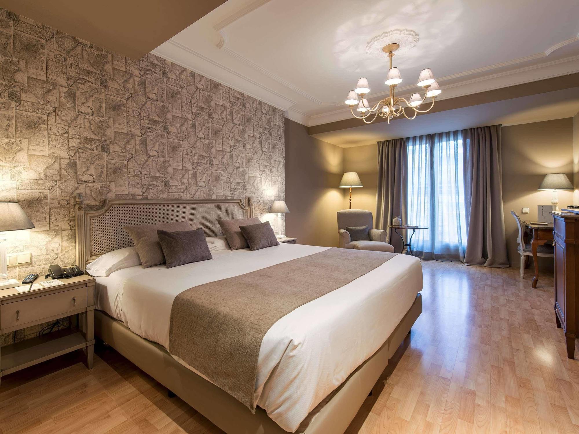 Hotel Vincci Lys 4*
