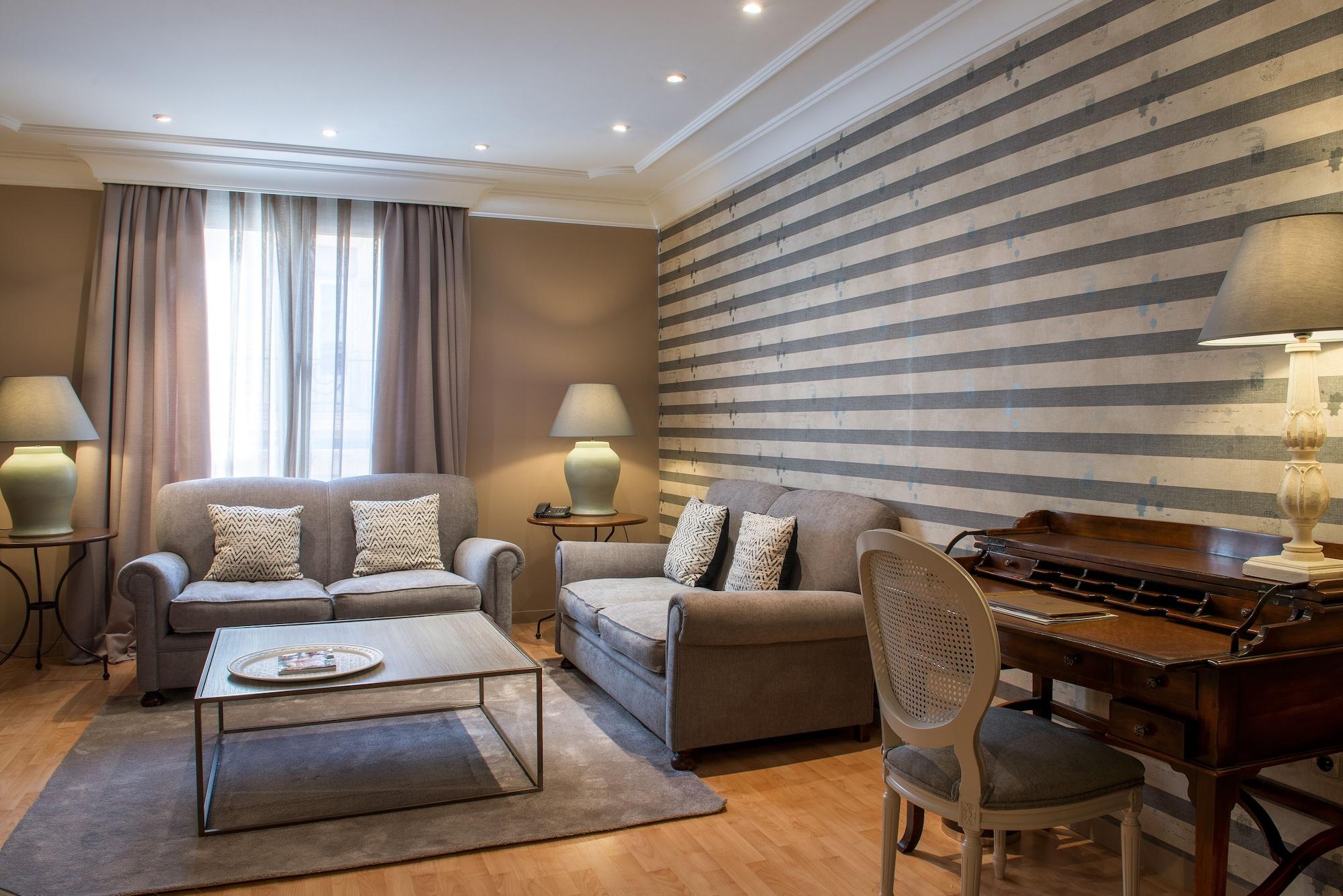 Vincci Lys Hotel